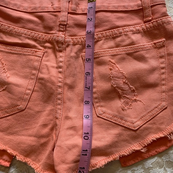 Forever 21 shorts, Daisy duke stlye - Picture 7 of 9